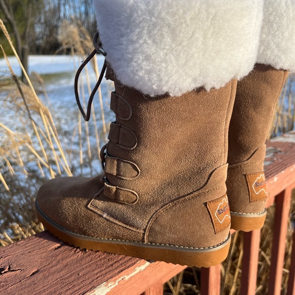 EMU  Ridge Australia Water Resistant Sherpa Boots.  Lace up front,  Stay Warm - Picture 8 of 8